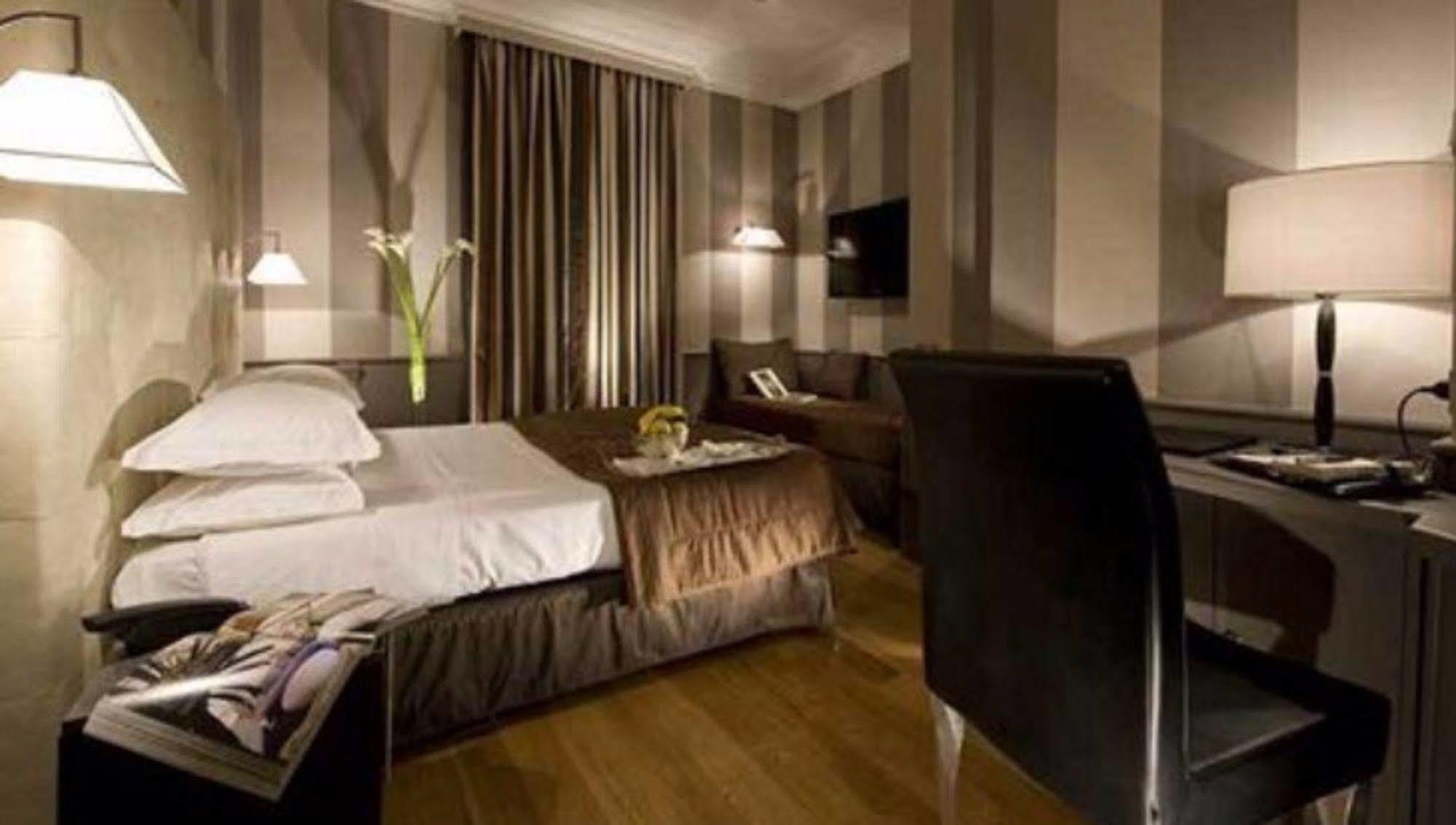 Duca D'alba - Chateaux & Collection 4* Roma