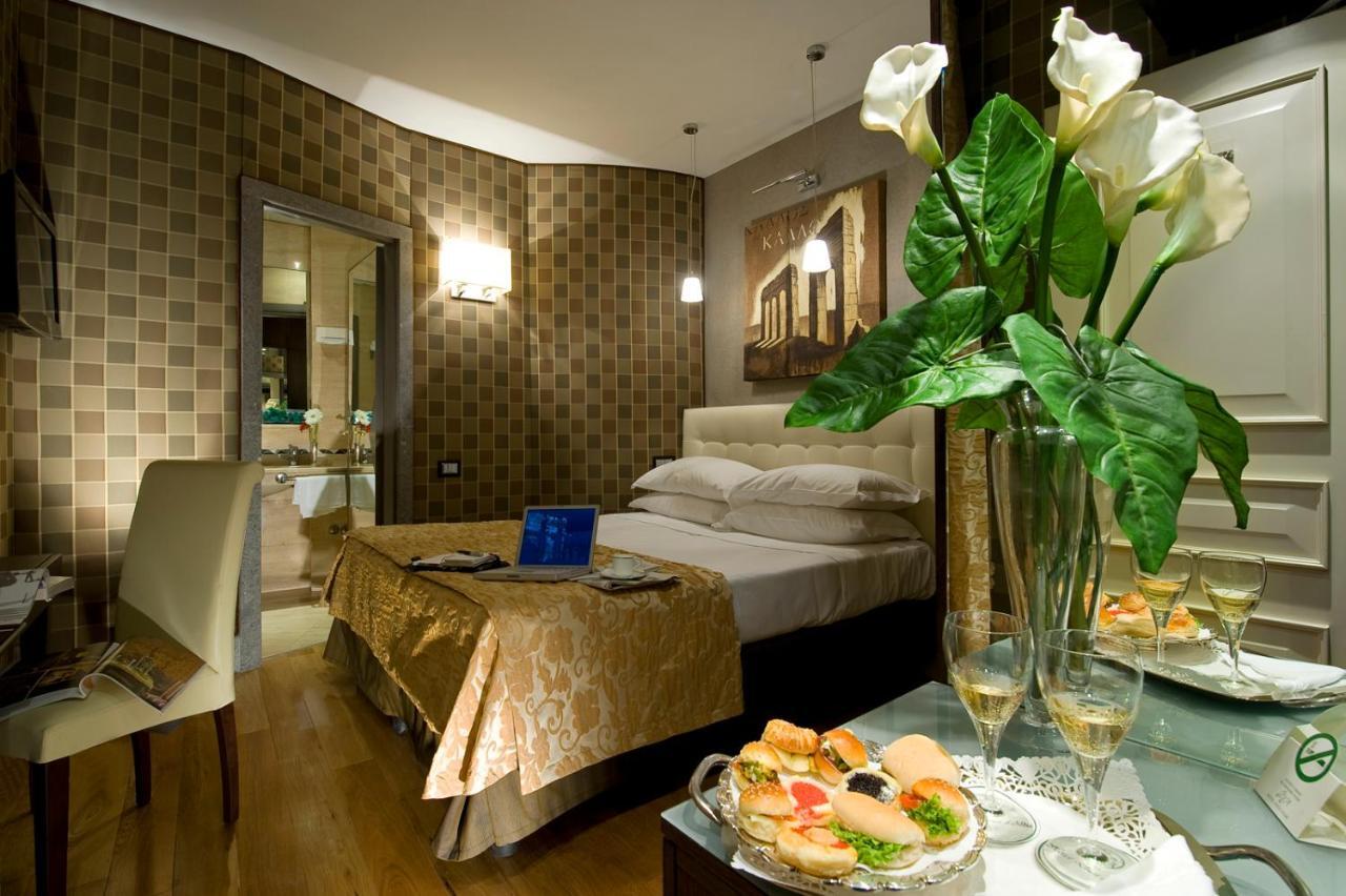 Duca D'alba - Chateaux & Collection 4* Roma