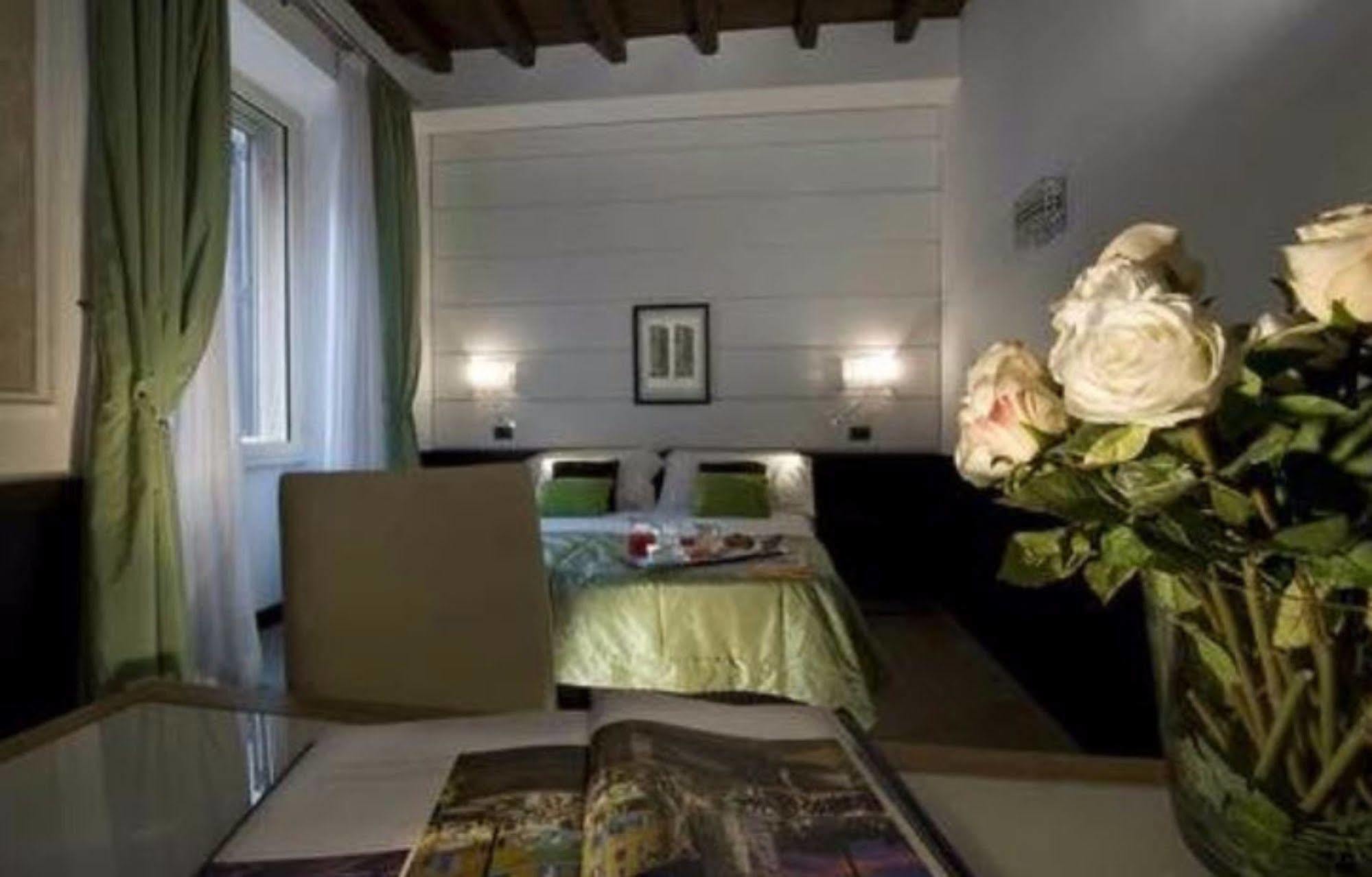 Duca D'alba - Chateaux & Collection